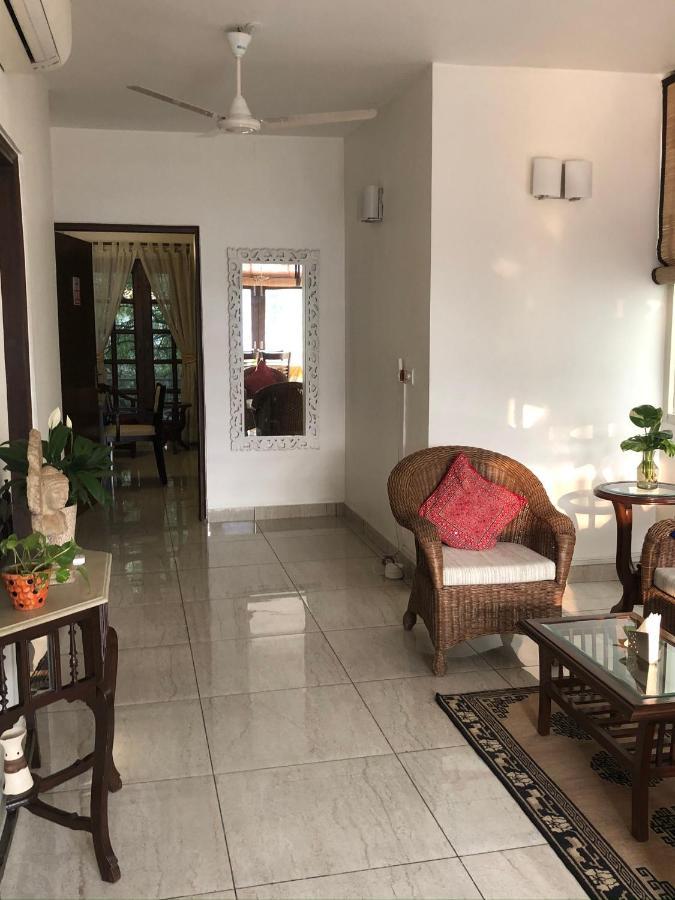 The Neem Bed and Breakfast New Delhi Eksteriør billede